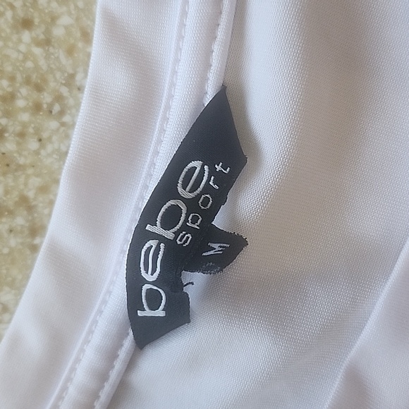 White bebe Sport Short Sleeve T-shirt Size M Pink Bandana Lettering - Picture 9 of 10